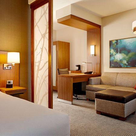 Hyatt Place Detroit/Novi Εξωτερικό φωτογραφία