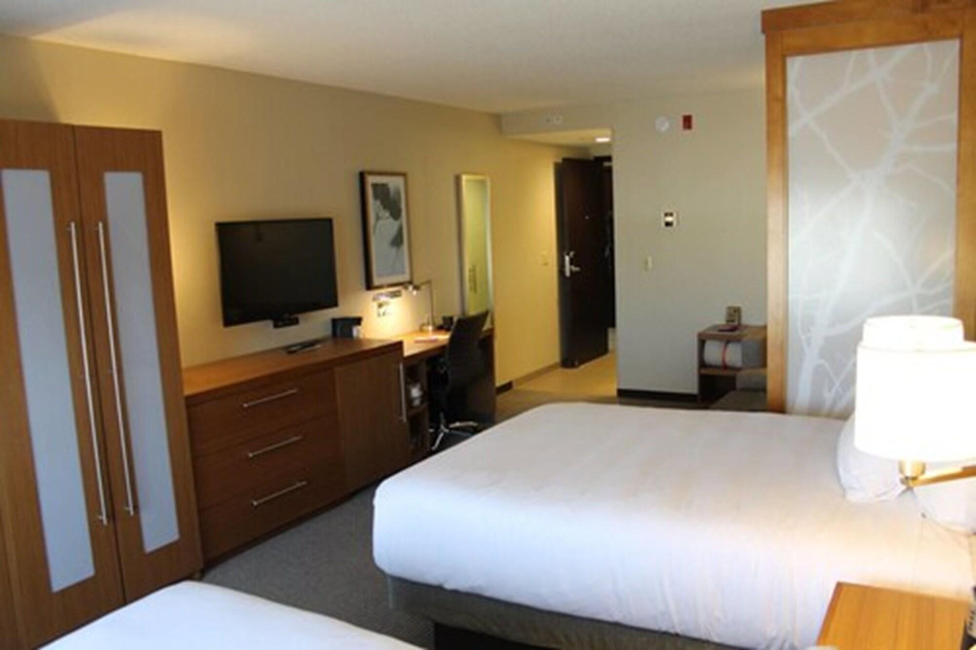 Hyatt Place Detroit/Novi Εξωτερικό φωτογραφία